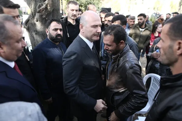 bursada-olum-sessizligi-8i-cocuk-9-kisinin-oldugu-yangin-olayinda-incelemeler-suruyor-1667991781864.jpg