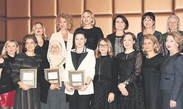 Topluma örnek kadınlara ödül