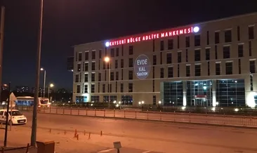 Adliye binasından ‘Evde kal’ mesajı