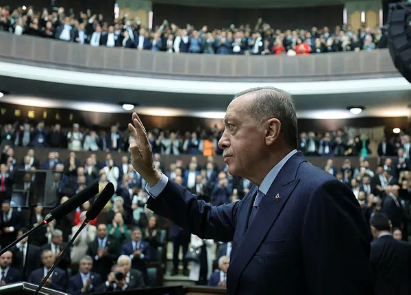 son-dakika-baskan-erdogandan-netanyahuya-sert-uyari-ey-israil-batinin-sana-borcu-cok-ama-turkiyenin-yok-1698228744131.jpg Son dakika: Başkan Erdoğan'dan Netanyahu'ya sert uyarı: Ey İsrail! Batı'nın sana borcu çok, ama Türkiye'nin yok!
