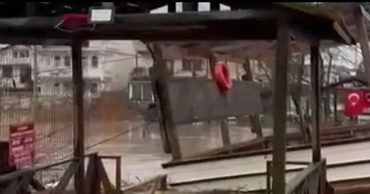 Şile’de sağanak su baskınlarına neden oldu