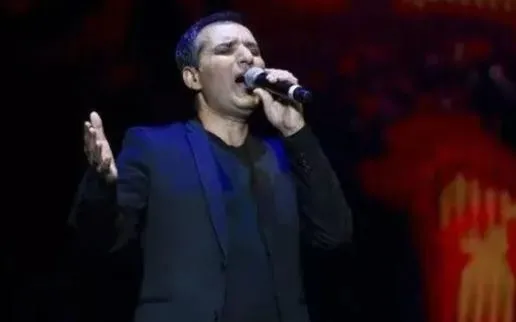 Rafet El Roman sayesinde ünlü olmuştu! Yusuf Güney ile ilgili çarpıcı açıklama: Kuliste bin takla atmıştı…