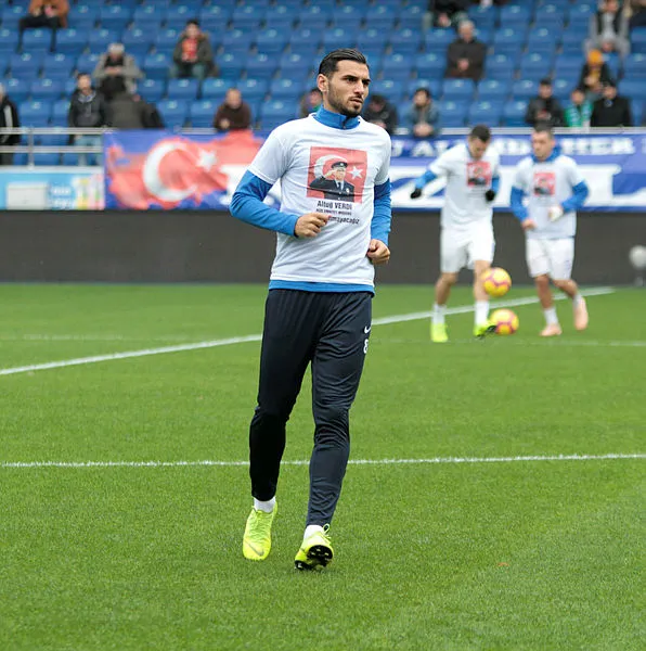 Åehit Emniyet Müdürü AltuÄ Verdi için gözyaÅlarını tutamadı