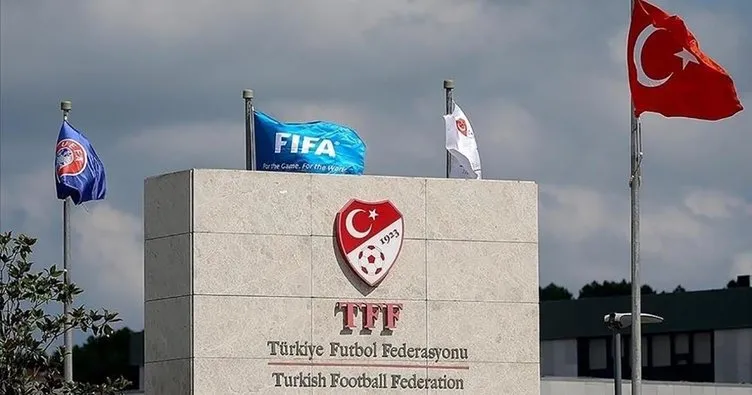 TFF’den tarihi hakem kararı!