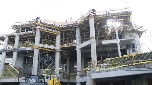 Taksim Camii'nnin yarısından fazlası tamamlandı