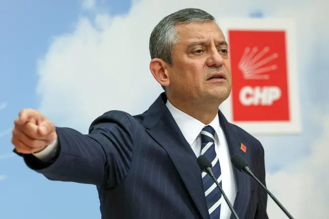 son-dakika-cumhuriyet-halk-partisinde-yeni-skandal-ali-mahir-basarir-bakin-nasil-milletvekili-olmus-hepsini-if-1757060398738.jpg SON DAKİKA... CHP'de yeni skandal! Ali Mahir Başarır bakın nasıl milletvekili olmuş: Hepsini ifşa etti!