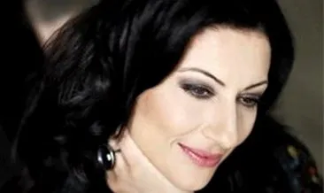 ’Cesaretin Var mı Aşka’ şarkısıyla 90’lı yıllara damga vuran şarkıcı Gülay’dan kötü haber!