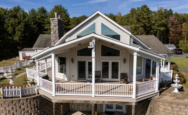 SON DAKİKA… İşte FETÖ elebaşı Fetullah Gülen’in son görüntüsü: 1 milyon dolarlık yeni malikanesinden çıkarken yakalandı!