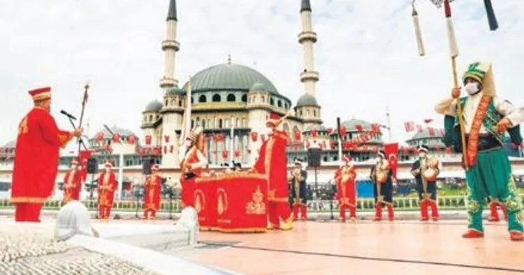 İstanbul, kurtuluşunu kutladı