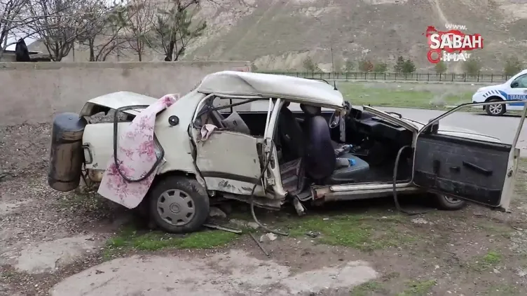 Kaçırdıkları araba ile kaza yaptılar