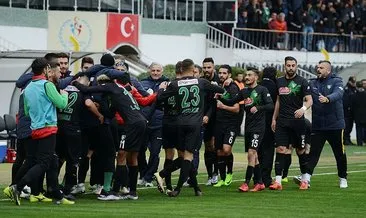 Denizlispor 8 futbolcuyla yollarını ayırıyor