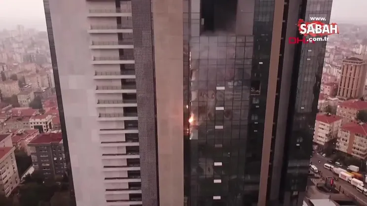 Şişli'de iş merkezinde yangın | Video