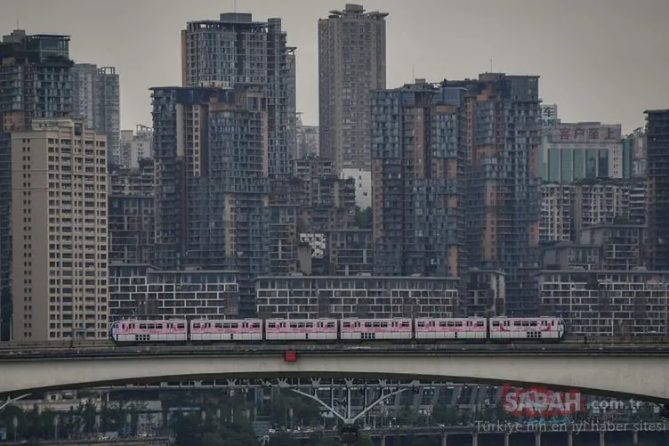 Çin’de sıra dışı toplu taşıma istasyonu