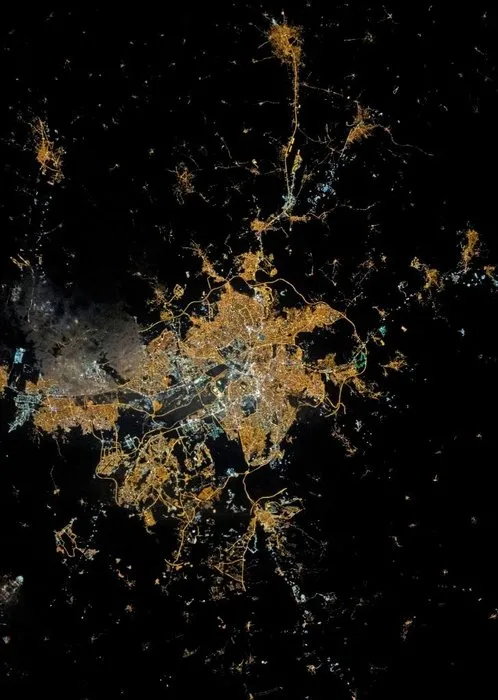 SON DAKİKA: NASA’dan geceye damga vuran Ankara fotoğrafı! Bu notla paylaştılar...