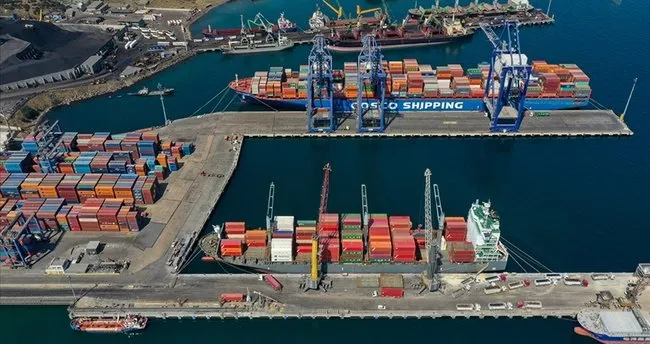 Yılda üç kez dış ticaret fazlası verdik