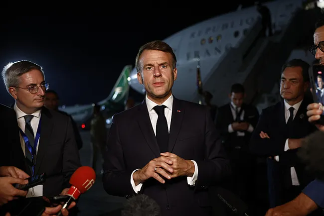 macrondan-gazze-aciklamasi-insani-yardimlarin-girisleri-hizlandirilacak-1760391625860.jpeg Macron'dan Gazze açıklaması: İnsani yardımların girişleri hızlandırılacak