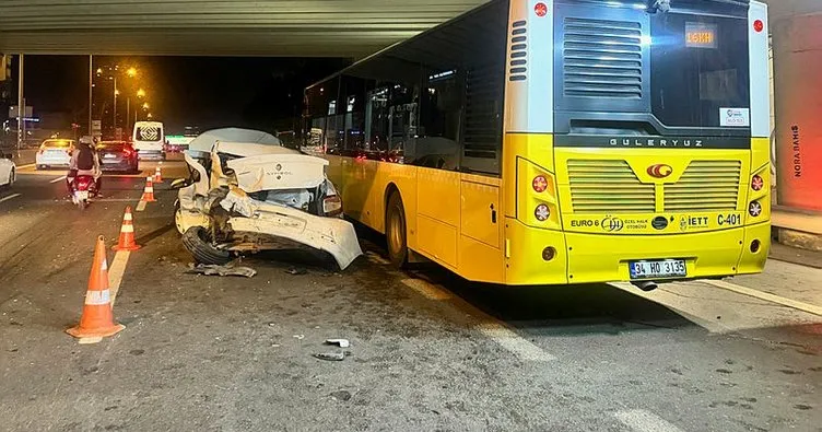 Kadıköy’de İETT otobüsü dahil 7 araç birbirine girdi: 5 yaralı