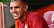 Devrim Özkan'dan sonra yeni bir sayfa açmıştı! Lucas Torreira ve Moda tasarımcısı Esin Baris aşkından beklenen kare!