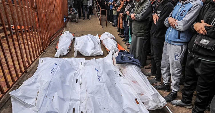 Siyonist ordu Gazze’yi vurdu: Ateşkese rağmen katlettiler!