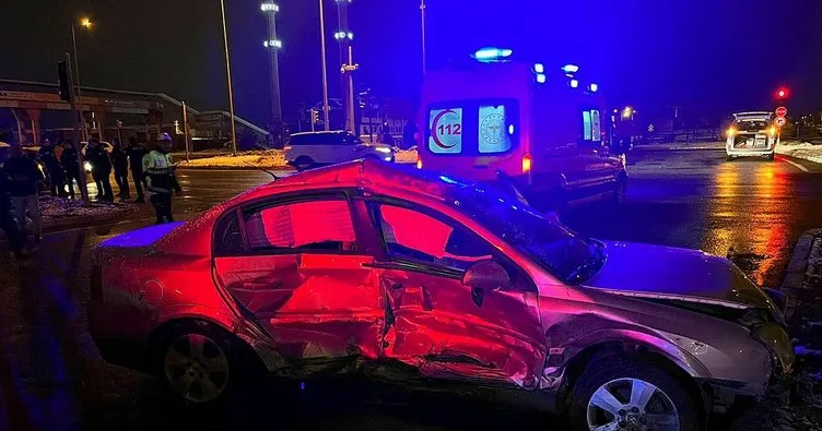 Sivas’ta iki ayrı trafik kazası: 9 yaralı