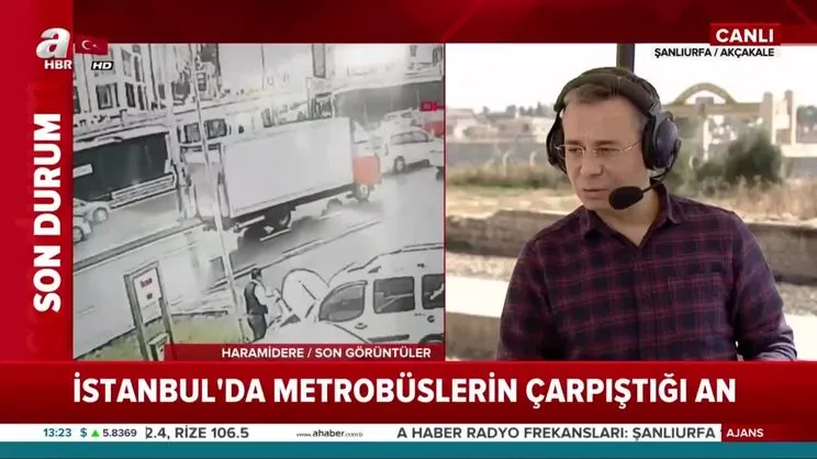 İstanbul'da metrobüslerin çarpıştığı an