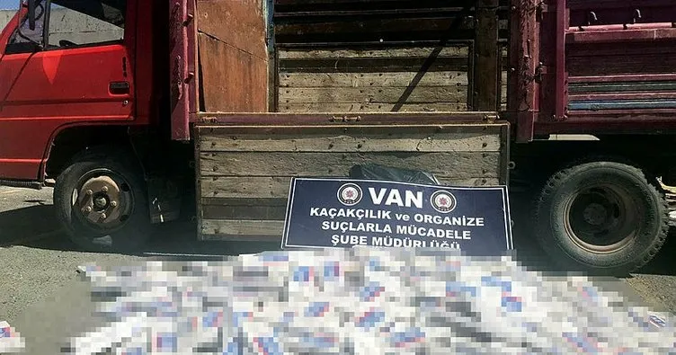 Van’da kamyonette 6 bin paket kaçak sigara ele geçirildi
