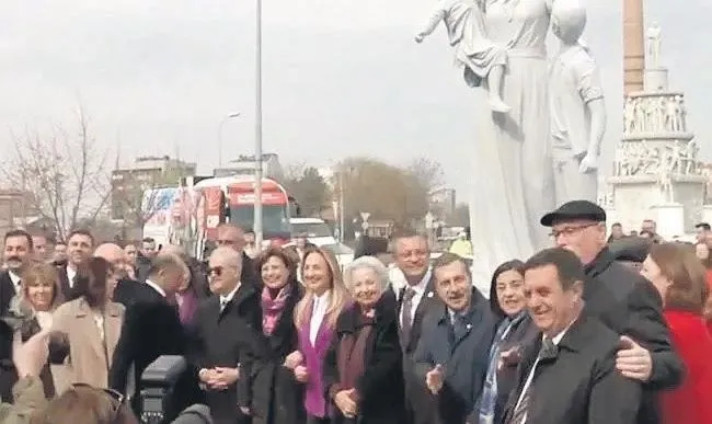 CHP heykel belediyeciliğinden vazgeçmiyor: Eskişehir’e dev proje!