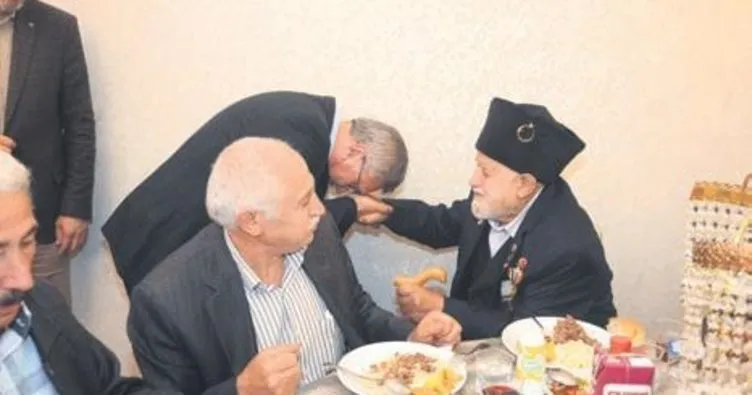 Başkan Çetin şehit aileleriyle iftar yaptı