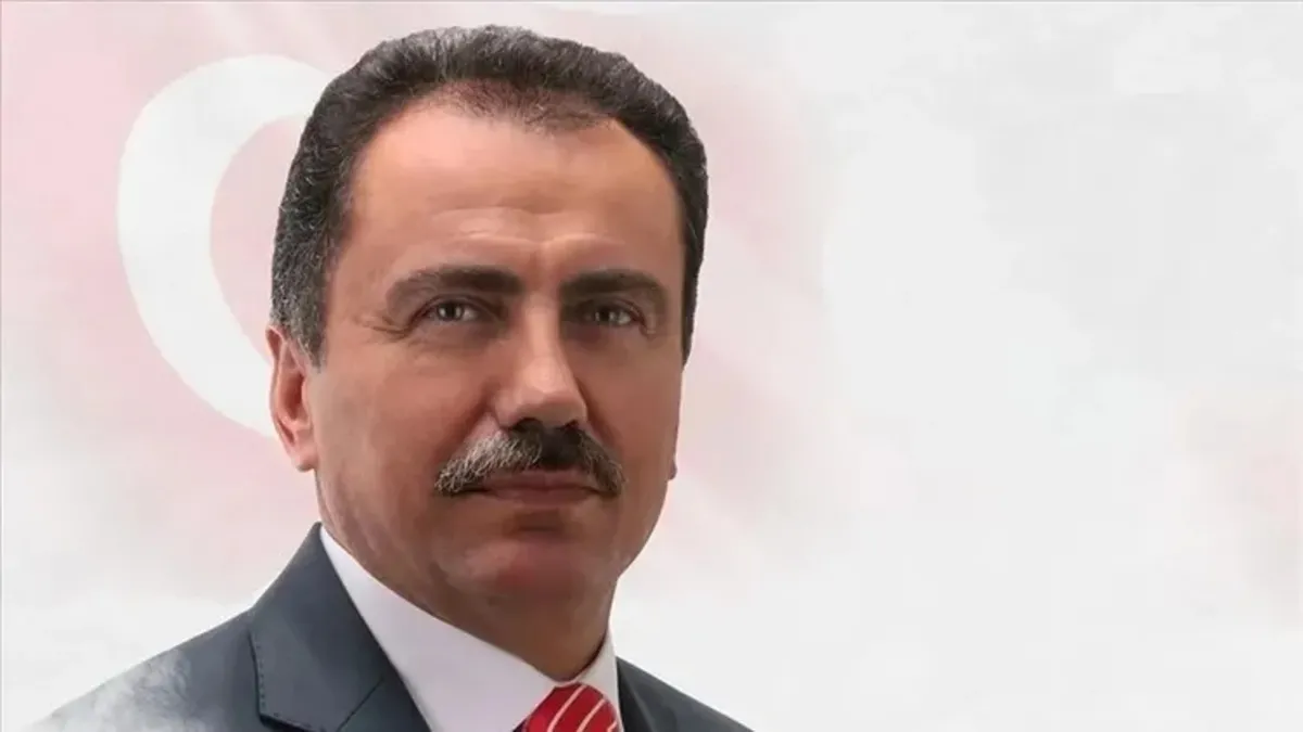 Muhsin Yazıcıoğlu soruşturmasında yeni gelişme: 19 kişi tutuklandı Muhsin Yazıcıoğlu soruşturmasında yeni gelişme: 19 kişi tutuklandı