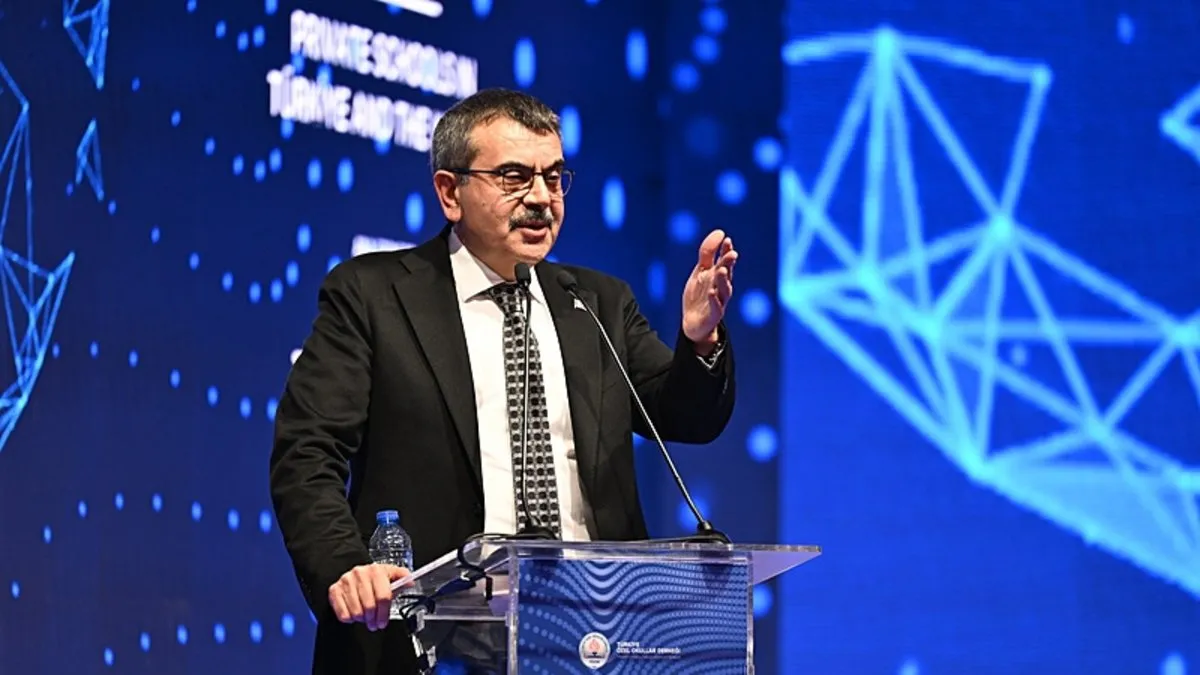 Bakan Tekin'den özel okullara fahiş fiyat uyarısı: Çürük elmalarla siz mücadele etmezseniz...