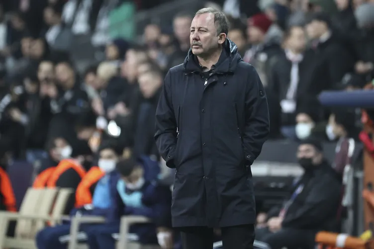 SON DAKİKA: Beşiktaş’ta Teknik Direktörlük için sürpriz isim! Sergen Yalçın olmayınca...