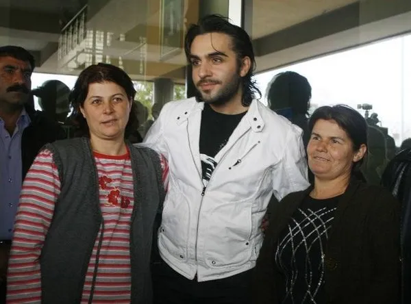 İsmail YK Uğur Acar'ı ziyaret etti