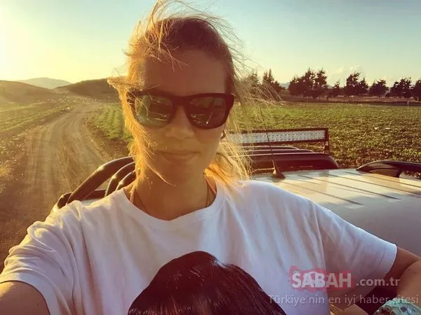 Sosyal medya ünlü isimlerin tatil fotoğraflarıyla doldu taştı!