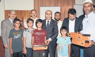 Vali Demirtaş’tan öğrencilere ödül