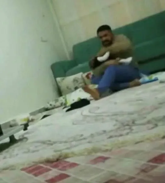 2-aylik-bebegini-darp-eden-cani-babaya-yargitay-tokadi-16-yil-hapis-cezasi-onandi-1791276720819.jpeg
