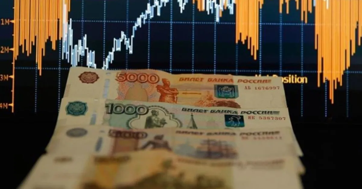 Rus rublesi yeniden değer kaybetmeye başladı Rus rublesi yeniden değer kaybetmeye başladı