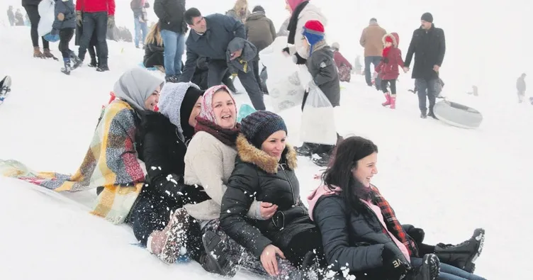 Beypazarı’nda kızak şenlığı