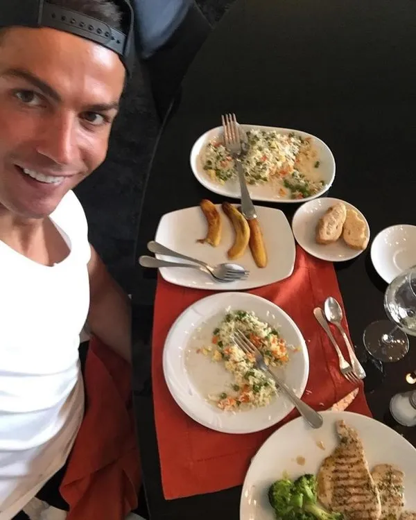 Ronaldo çelimsiz bir çocuktan, 'Hulk'a nasıl dönüştü?