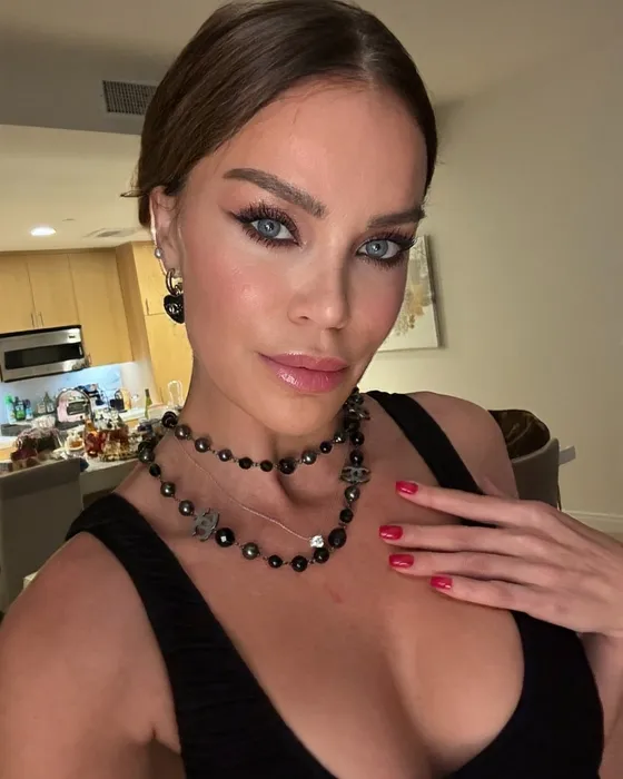 Ebru Şallı ilk kez burada açıklıyorum diyerek duyurdu! Linç edilirim diye yalan söyledim...