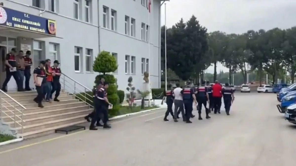 İçişleri Bakanı Yerlikaya duyurdu: “SİBERGÖZ-39” operasyonlarında 74 şüpheli yakalandı