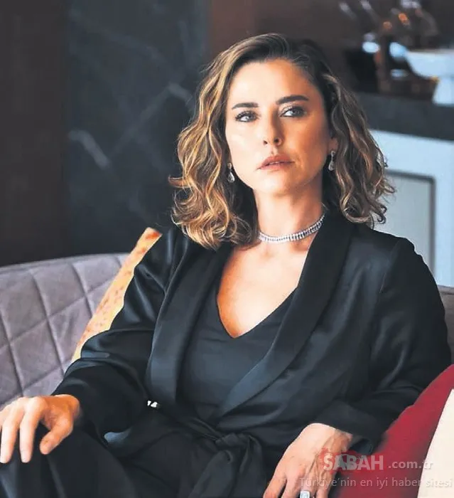 Oyuncu Ece Uslu’ya sahte imza şoku: Yapımcı Ulaş Çobancı’dan şikayetçi oldu!