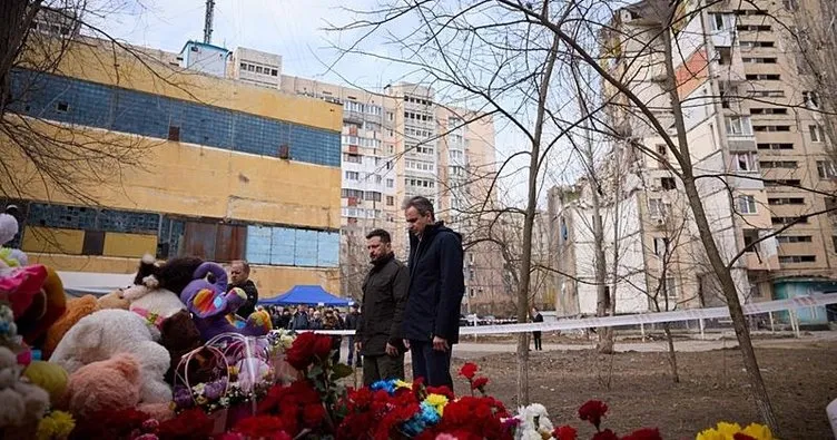 Rusya’nın Miçotakis’in ziyareti sırasında vurduğu Odessa’da 5 kişi hayatını kaybetti