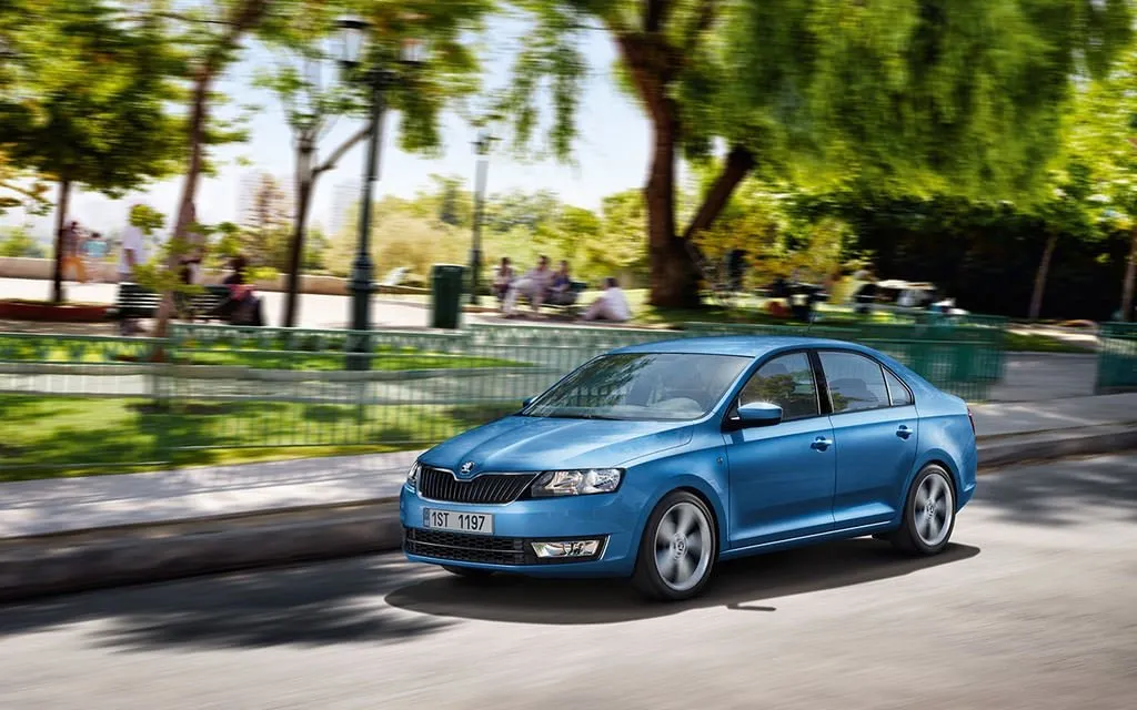 En ucuz sedan otomobiller  