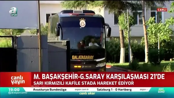 Galatasaray Başakşehir maçı için yola çıktı