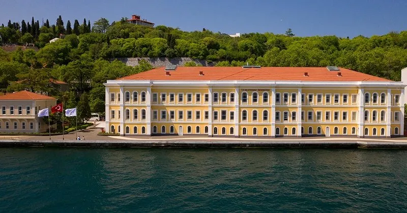 galatasaray universitesi 2021 taban puanlari guncellendi galatasaray universitesi 2 ve 4 yillik bolumlerin taban puanlari kontenjanlari ve basari siralamasi son dakika egitim haberleri