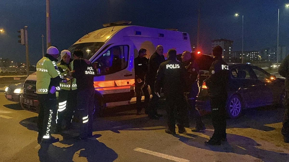 Kayseri'de otomobil ile sepetli motosiklet çarpıştı: 4 yaralı