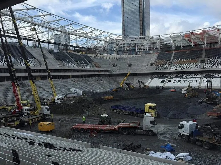 Vodafone Arena’da çatı sürprizi