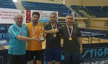 Masa tenisinde rakip tanımıyorlar