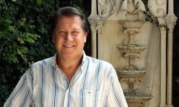 41 yıldır Mevlana için sahne alıyor