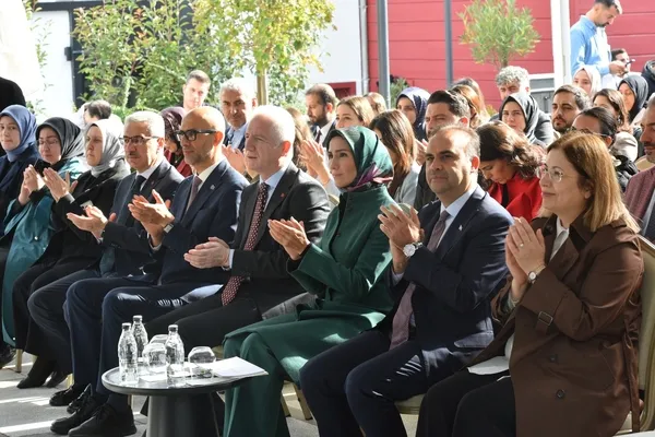 kadem-inovasyonda-kadin-bilgi-merkezi-acildi-1792488574030.jpg